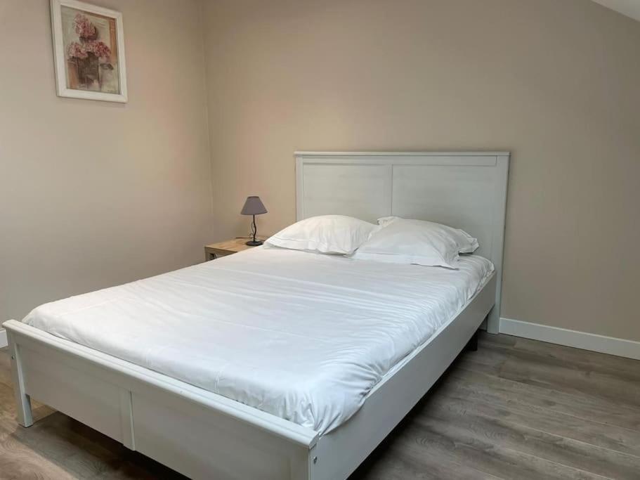 Апартаменты Studio Hypercentre 4 Min Avenue De Champagne Эперне Экстерьер фото
