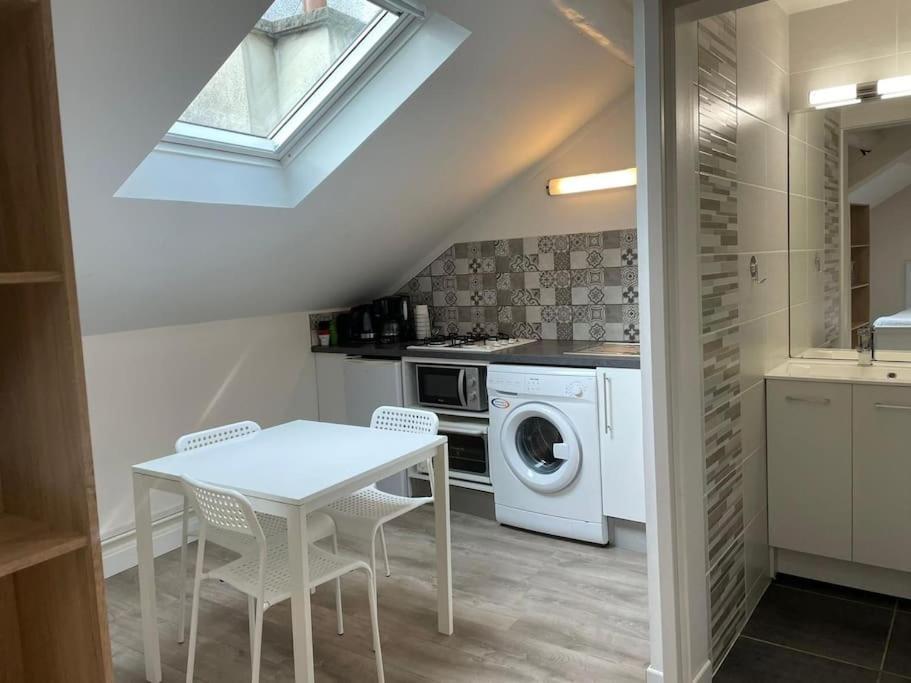 Апартаменты Studio Hypercentre 4 Min Avenue De Champagne Эперне Экстерьер фото